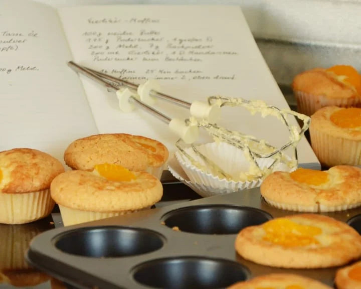 Family Traditions Preserved: Creating and Organizing Personal Recipe Books